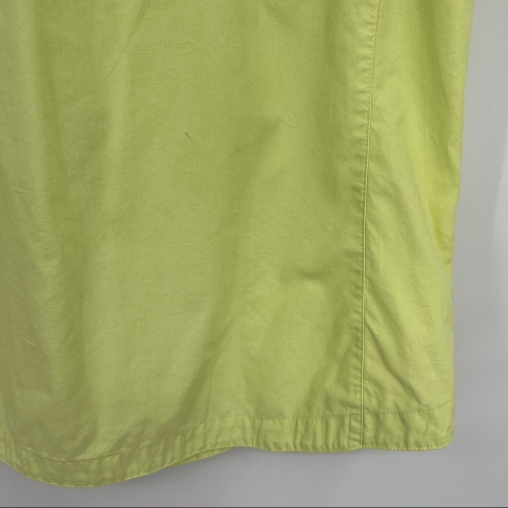 Columbia Women's Green Collared Short Sleeve Buttondown Performance Shirt - Picture 6 of 8